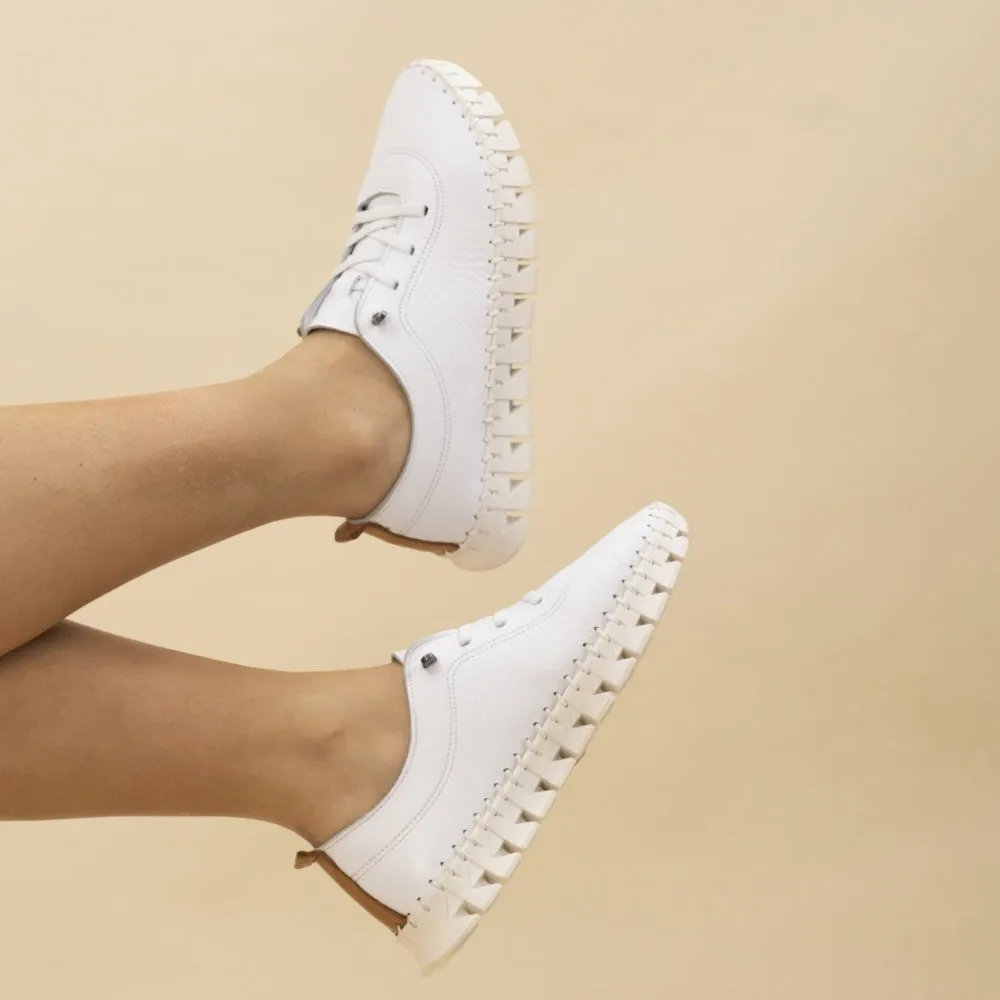 Ladies Soft White Leather Shoes St Austell Plimsoles Lunar Shoes sale