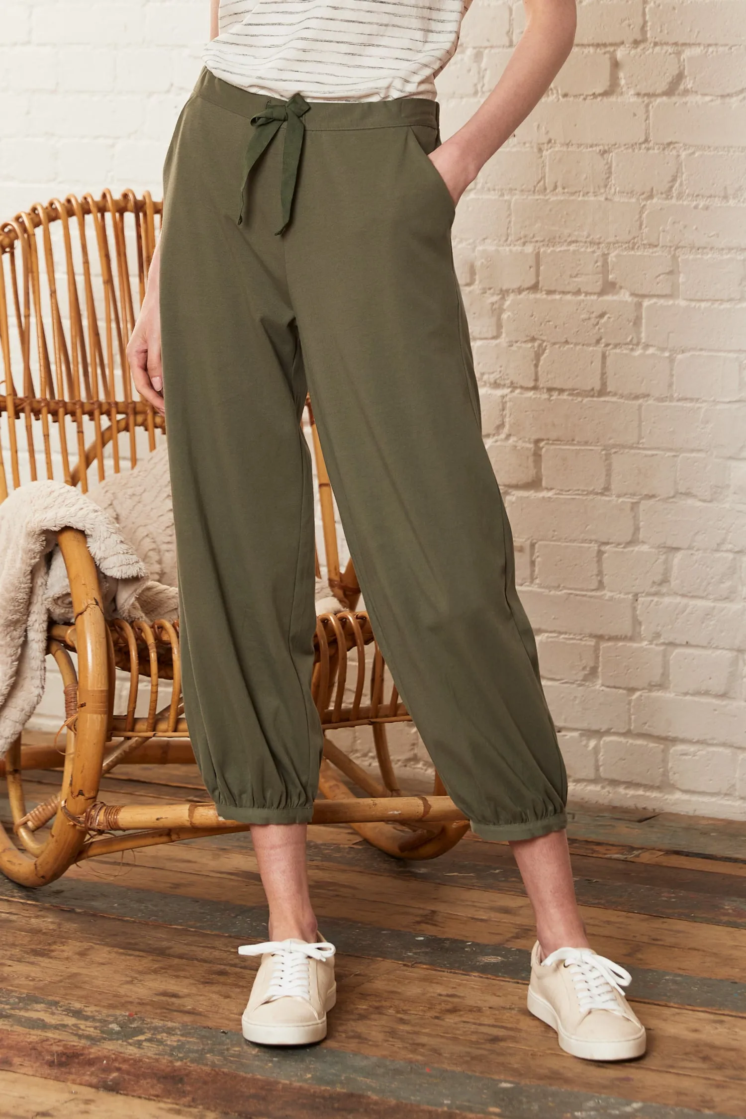 Nomads GOTS Organic Plain Yoga Trousers in Sage