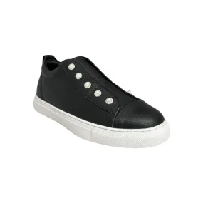 Pearla Black Sneaker